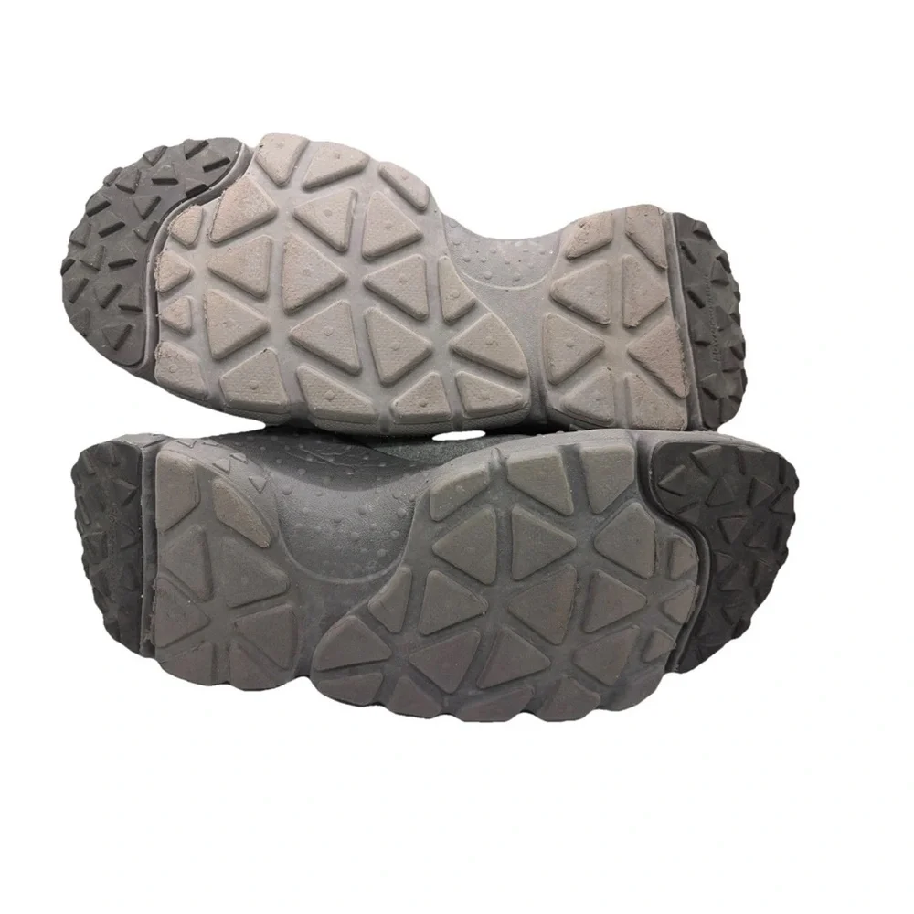 Men's Gray Slip-On Sneakers - DXA